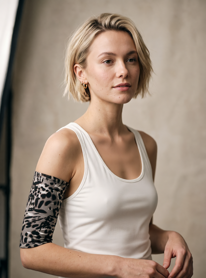 Premium patterned medium picc line covers - Cappuccino choc leopard