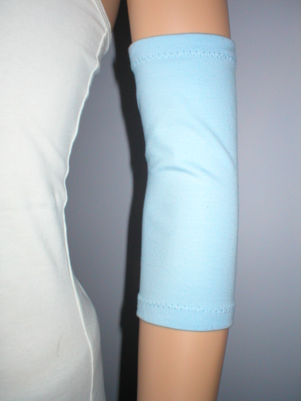 Large picc line sleeves for chemo ports/diabetes monitors etc - Sky blue