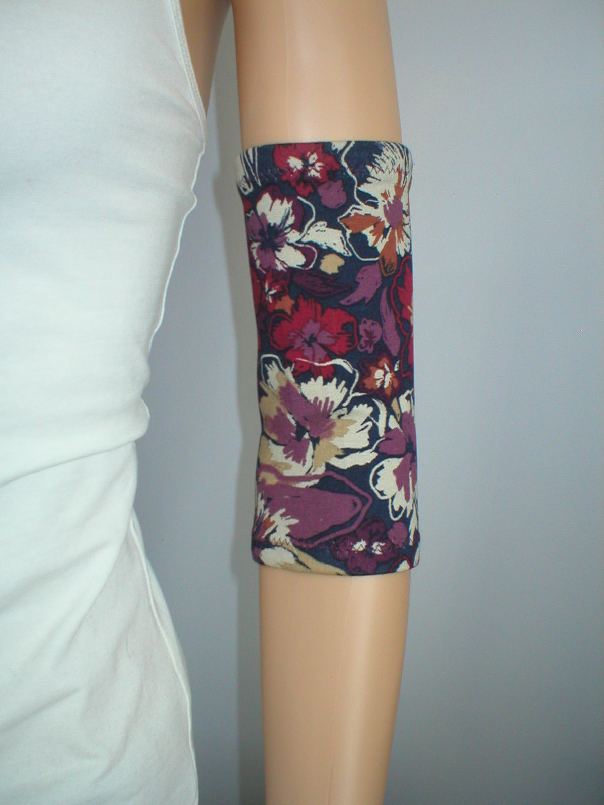 Premium patterned medium picc line covers - Navy pansy