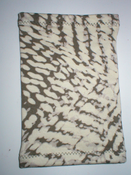 Premium patterned medium picc line covers for chemo/diabetes etc - Cream taupe pebbles